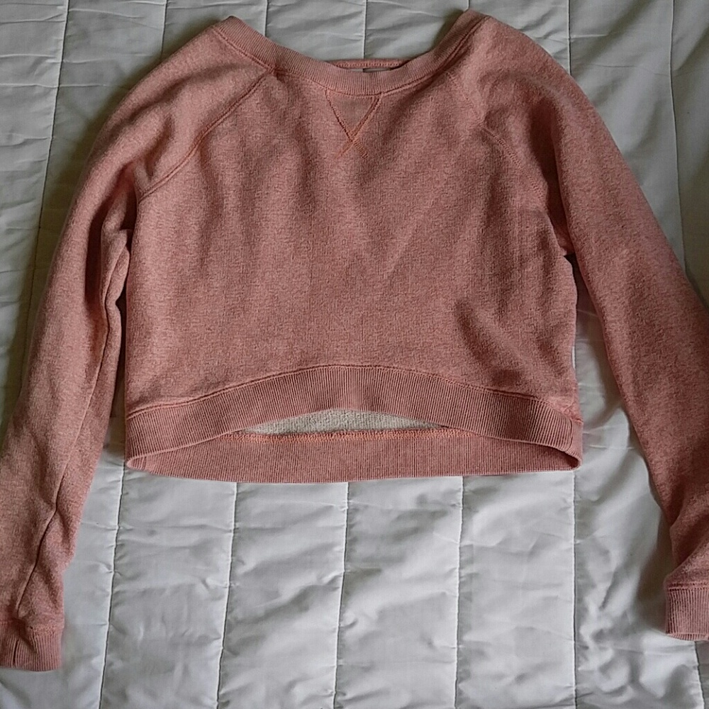 Crop top sweater