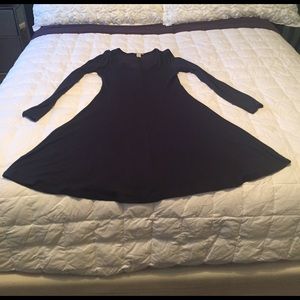 Adorable flirty navy blue stretch dress