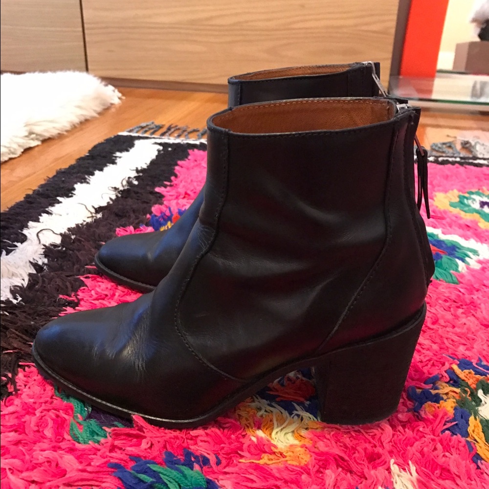 Madewell The Ames ankle boots in Black Leather