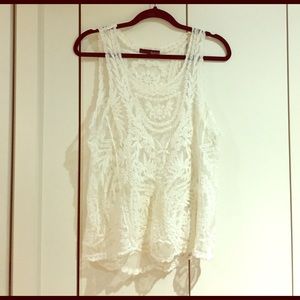 NWOT white lace Ro&De top - size small