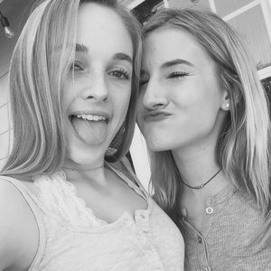 Meet your Posher, Brooke