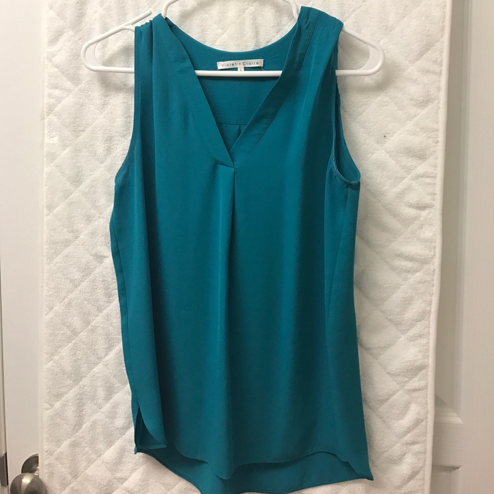 Fun spring blouse