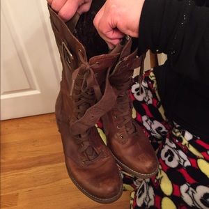 Timberland women's boots size 8