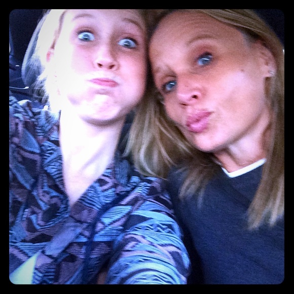 Meet your Posher, Michelle - Picture 2 of 2