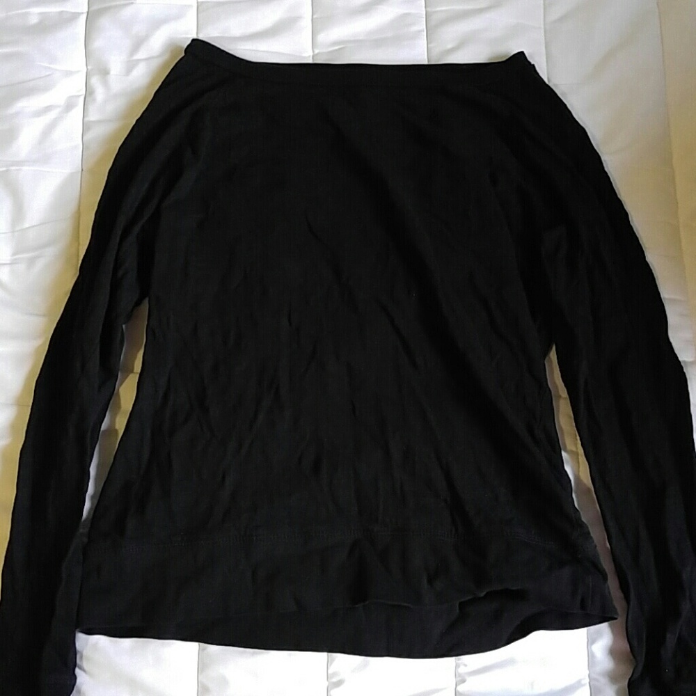 Long sleeve, semi see through