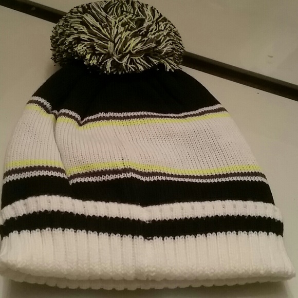 *HP* Kid's EPIC Beanie small 4-7 yrs - Picture 3 of 3