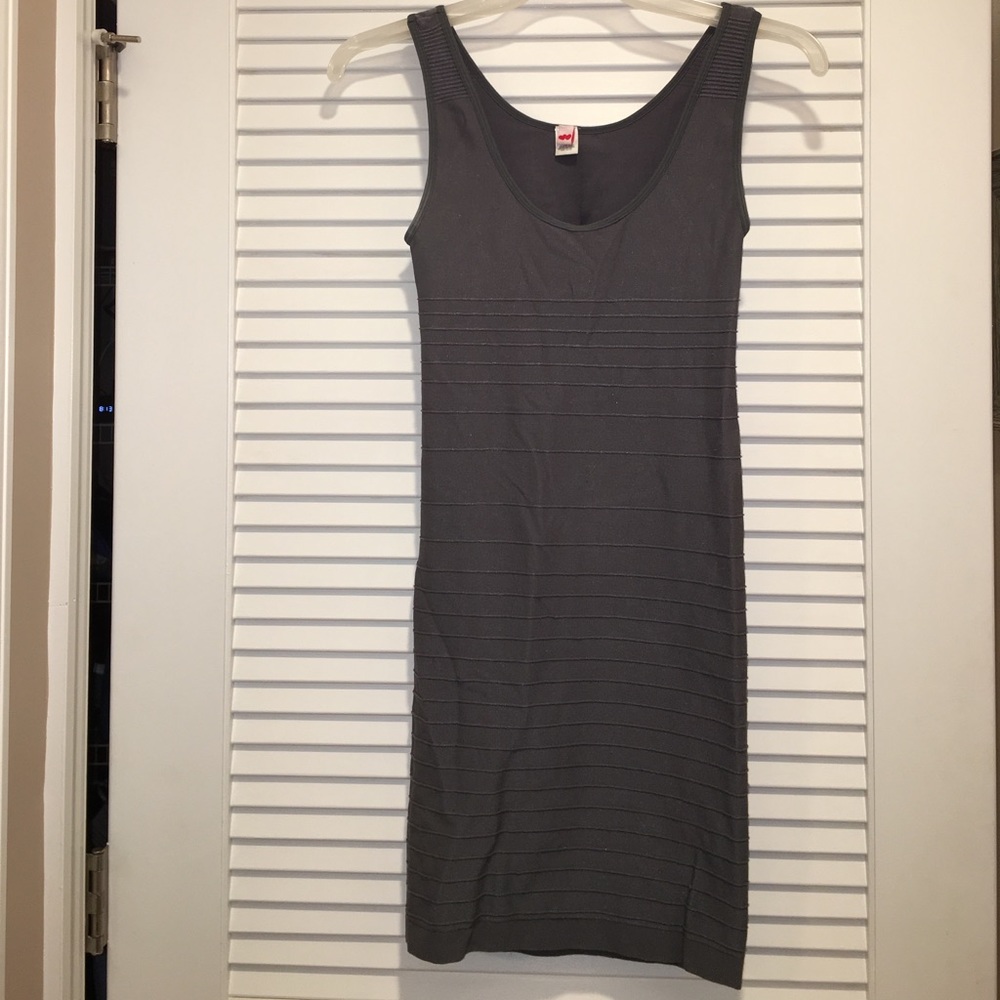 🔥Gray slim fit cocktail dress size M/L🔥