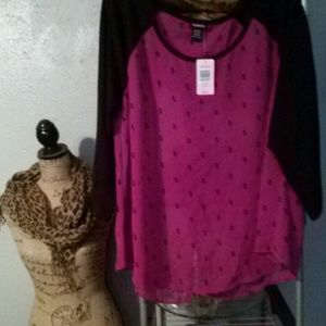 Torrid long sleeve top with cats on it nwt