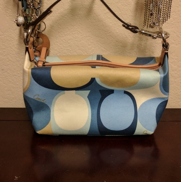 Coach small handbag - Picture 1 of 3