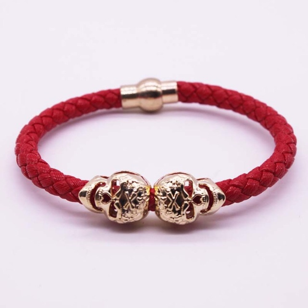Gold plated skull bracelet !