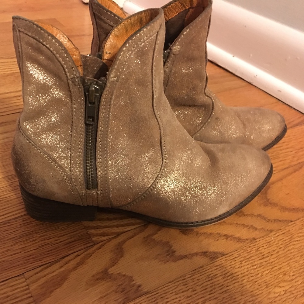 Seychelles Lucky Penny Booties