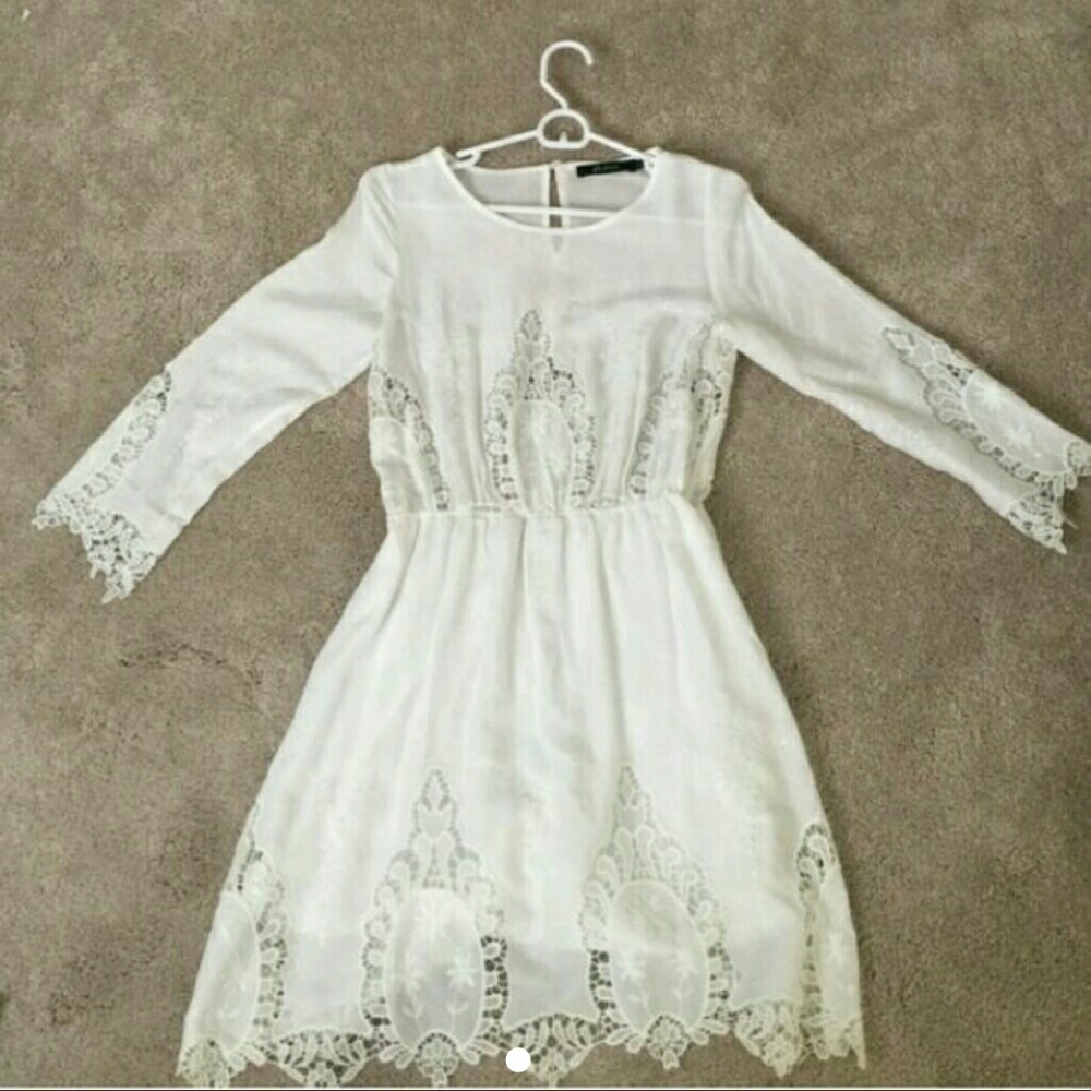 Ark & Co White Dress with Scalloped Lace
