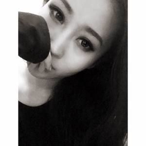 Meet your Posher, Joan