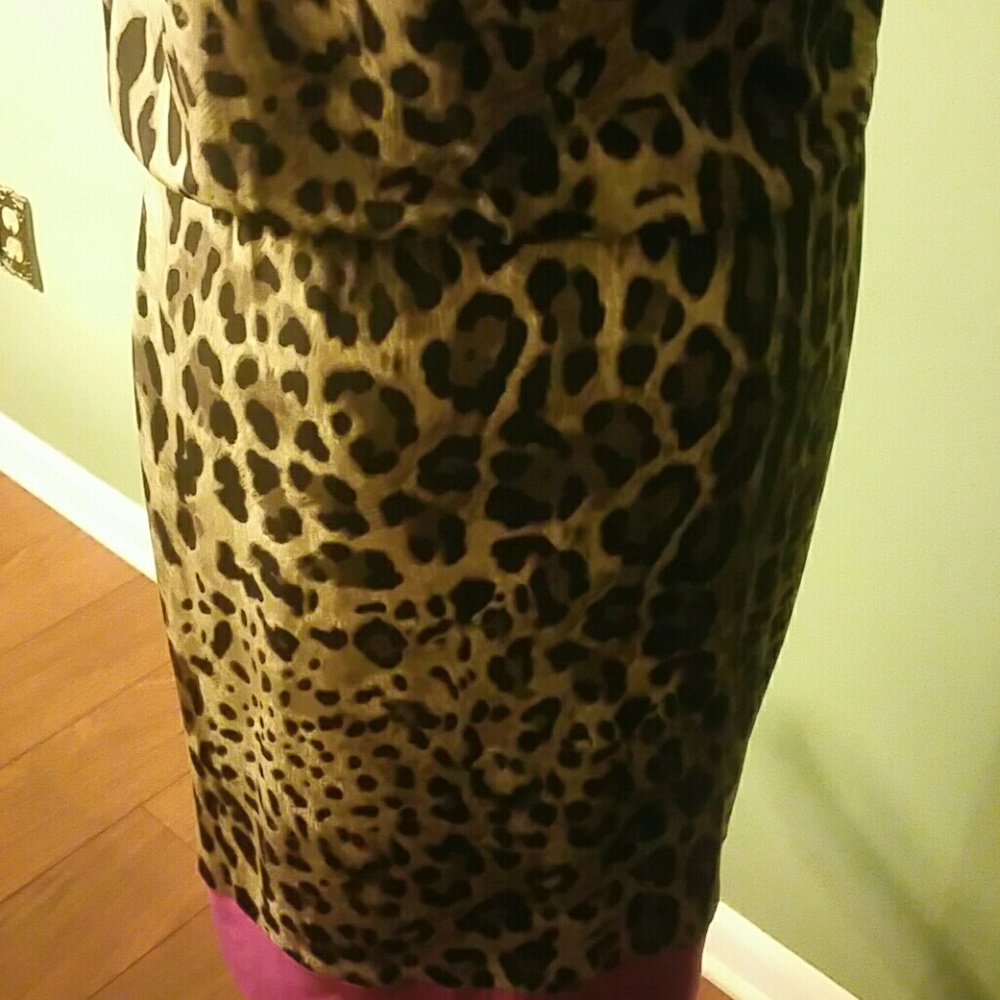 Dress - Picture 5 of 5