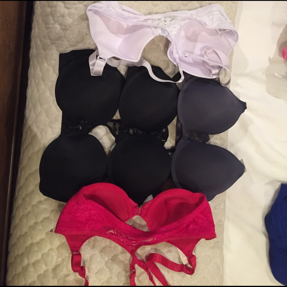 *New* Racer back bras.  36D. Lot of 5.