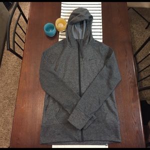 Nike Therma-fit Sweatshirt