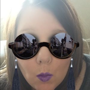 Meet your Posher, Debra