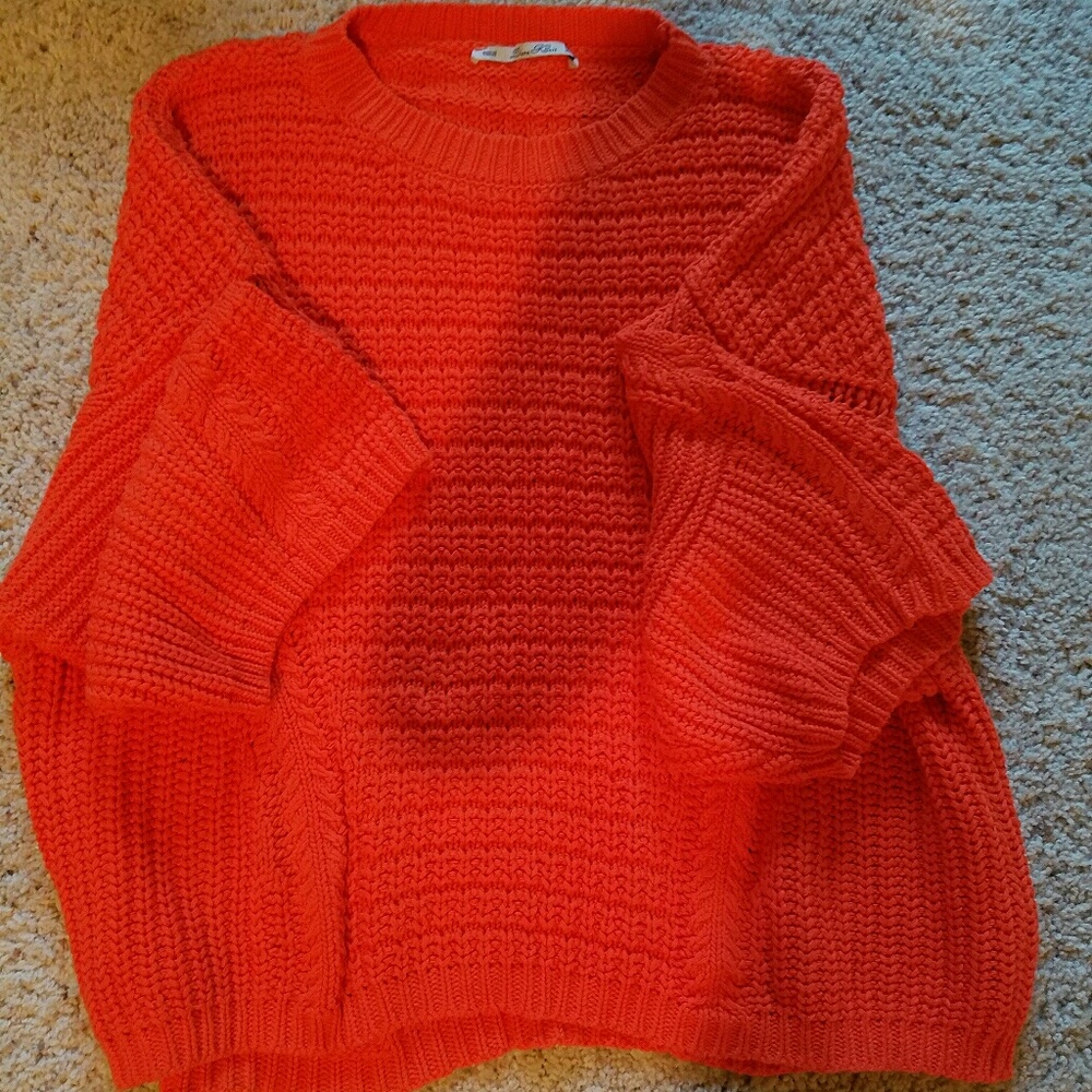 Gorgeous orange chunky sweater worn once!