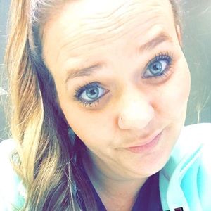 Meet your Posher, Lindsey