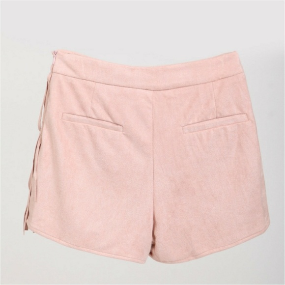 Closet closing! Faux suede fringe shorts-pink - Picture 4 of 5