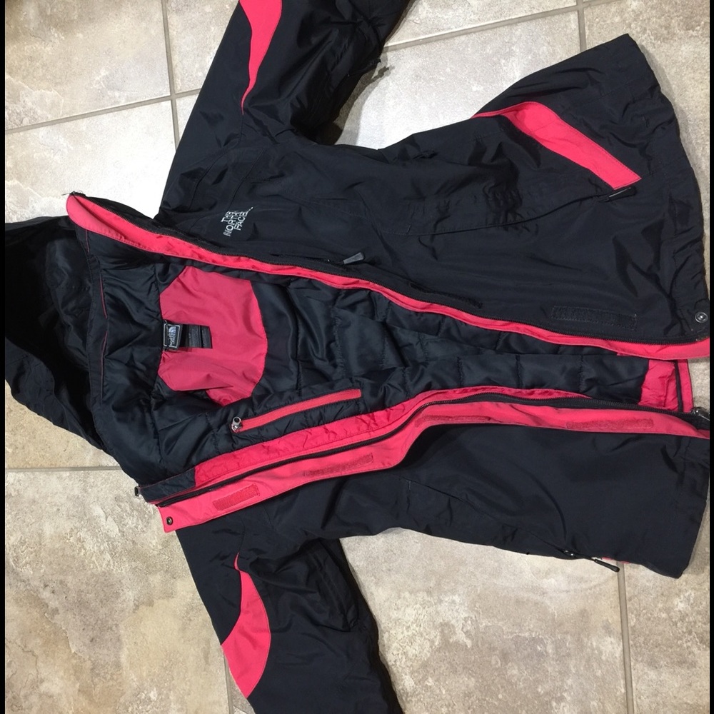 North Face winter coat In like new condition