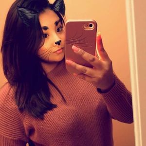 Meet your Posher, Cindy