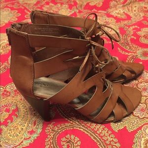 Mossimo summer booties, size 10