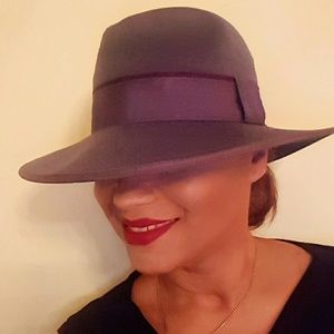 Meet your Posher, Johanna