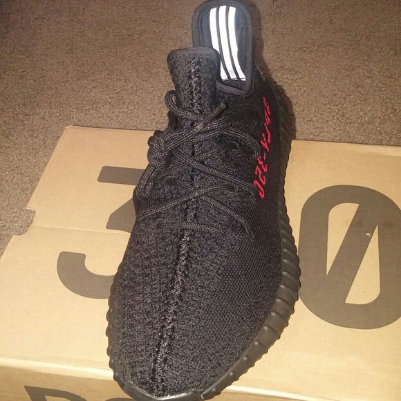 Yeezy Boost 350 v2 breds Sneakers