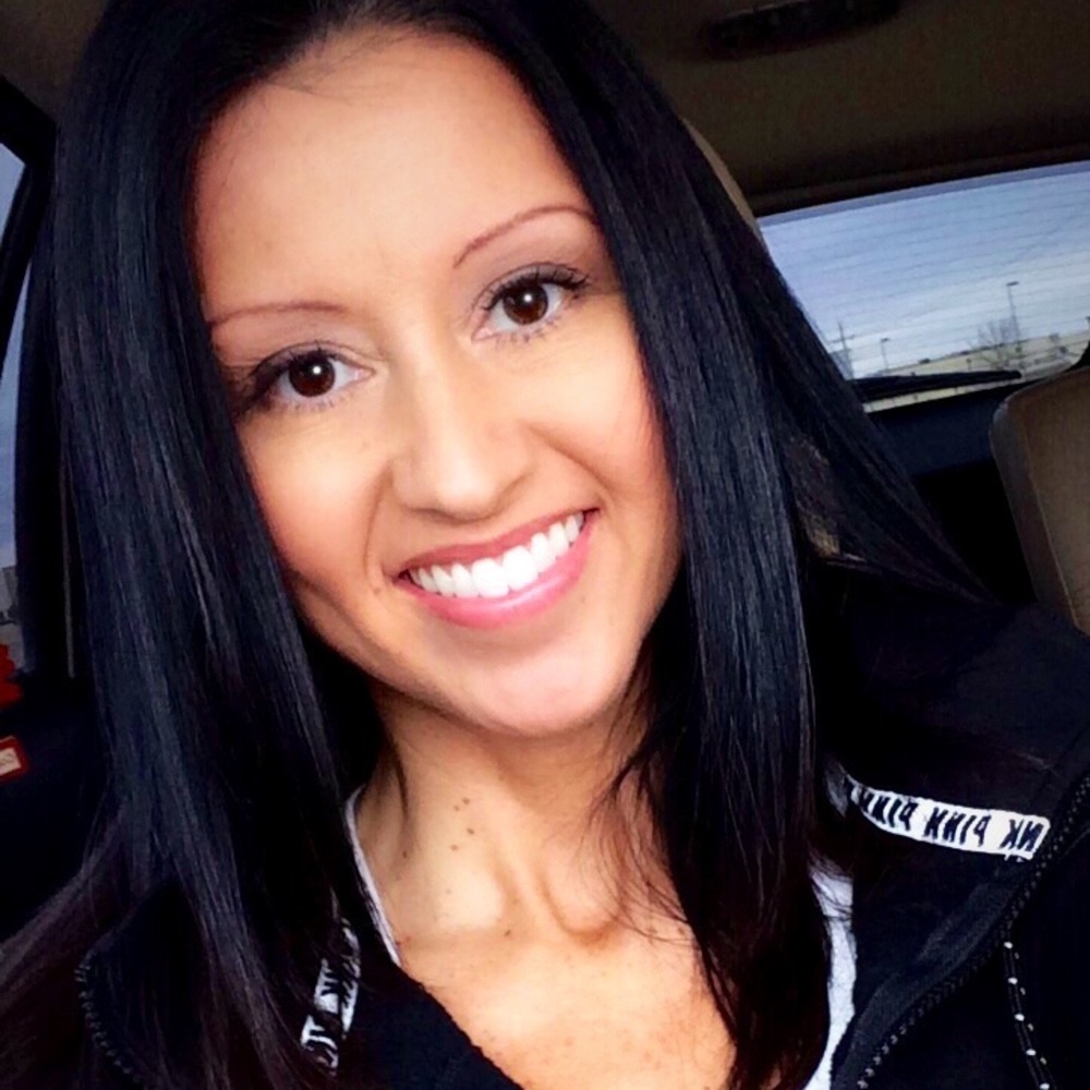 Meet your Posher, Niki