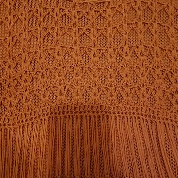 Daytrip lightweight sweater. - Picture 3 of 3