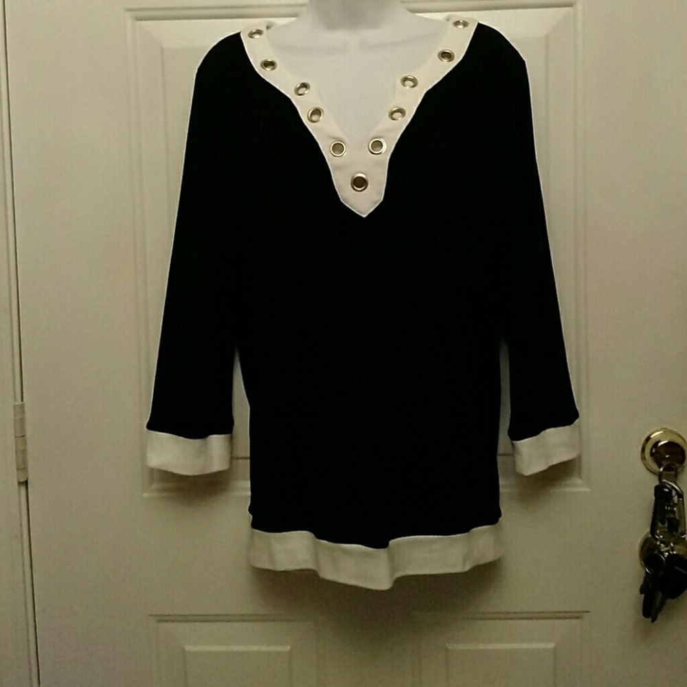Rafaella Long sleeve black/white top