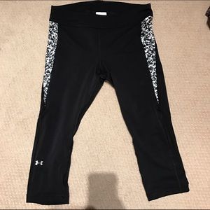 Under Armour crop leggings - L