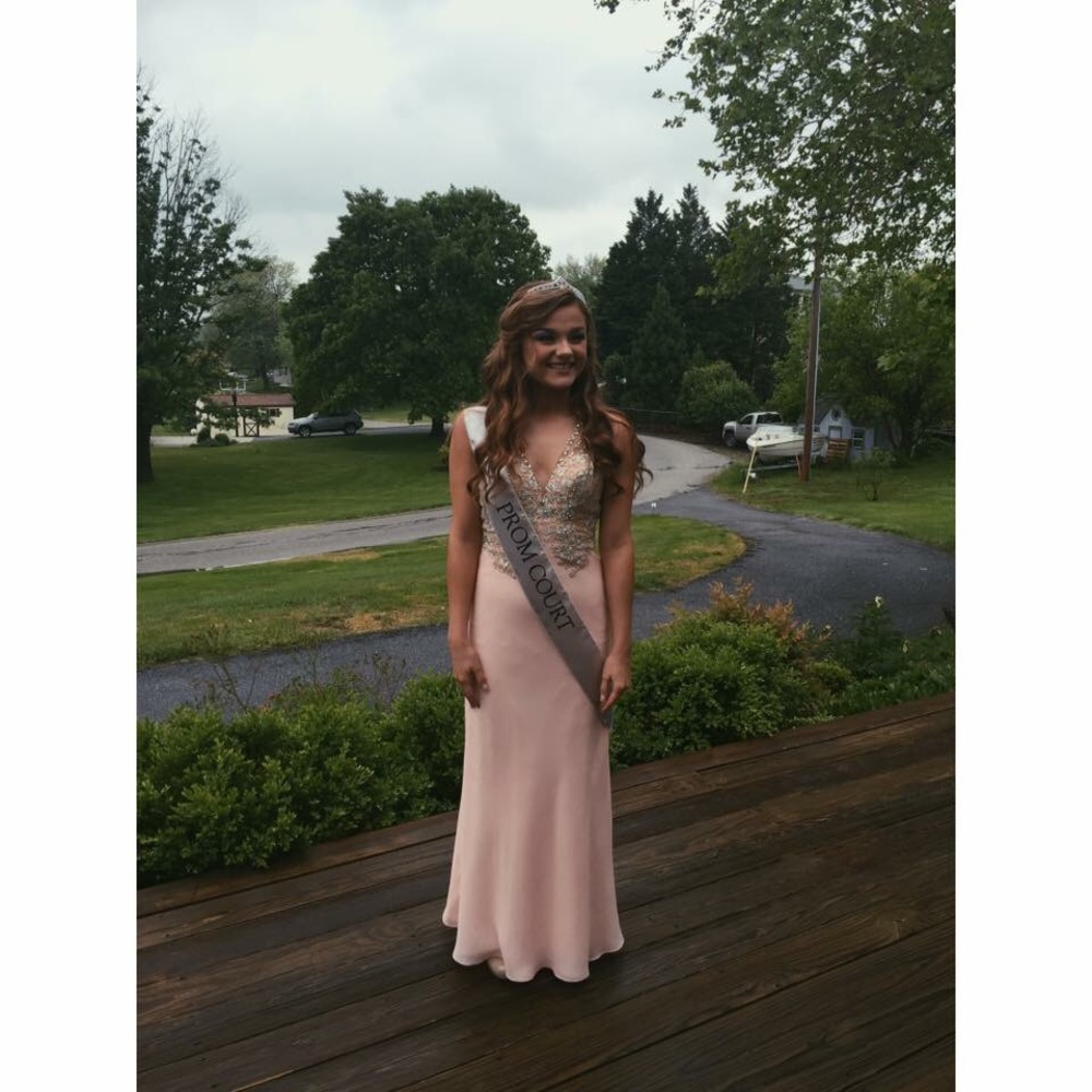 Faviana blush pink prom dress worn only once! - Picture 2 of 4