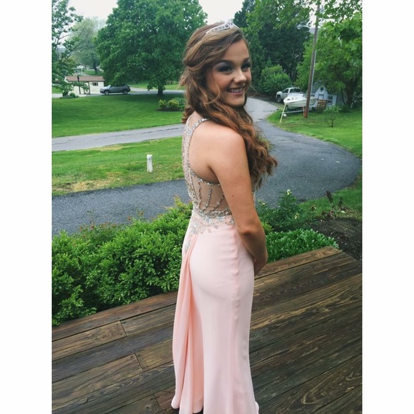 Faviana blush pink prom dress worn only once! - Picture 3 of 4