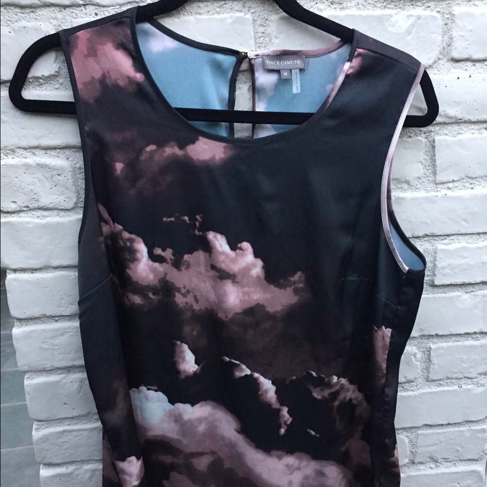 Summery Vince Camuto top