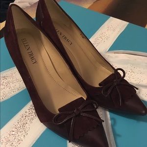 Size 6.5 Ellen Tracy brown suede/leather heels