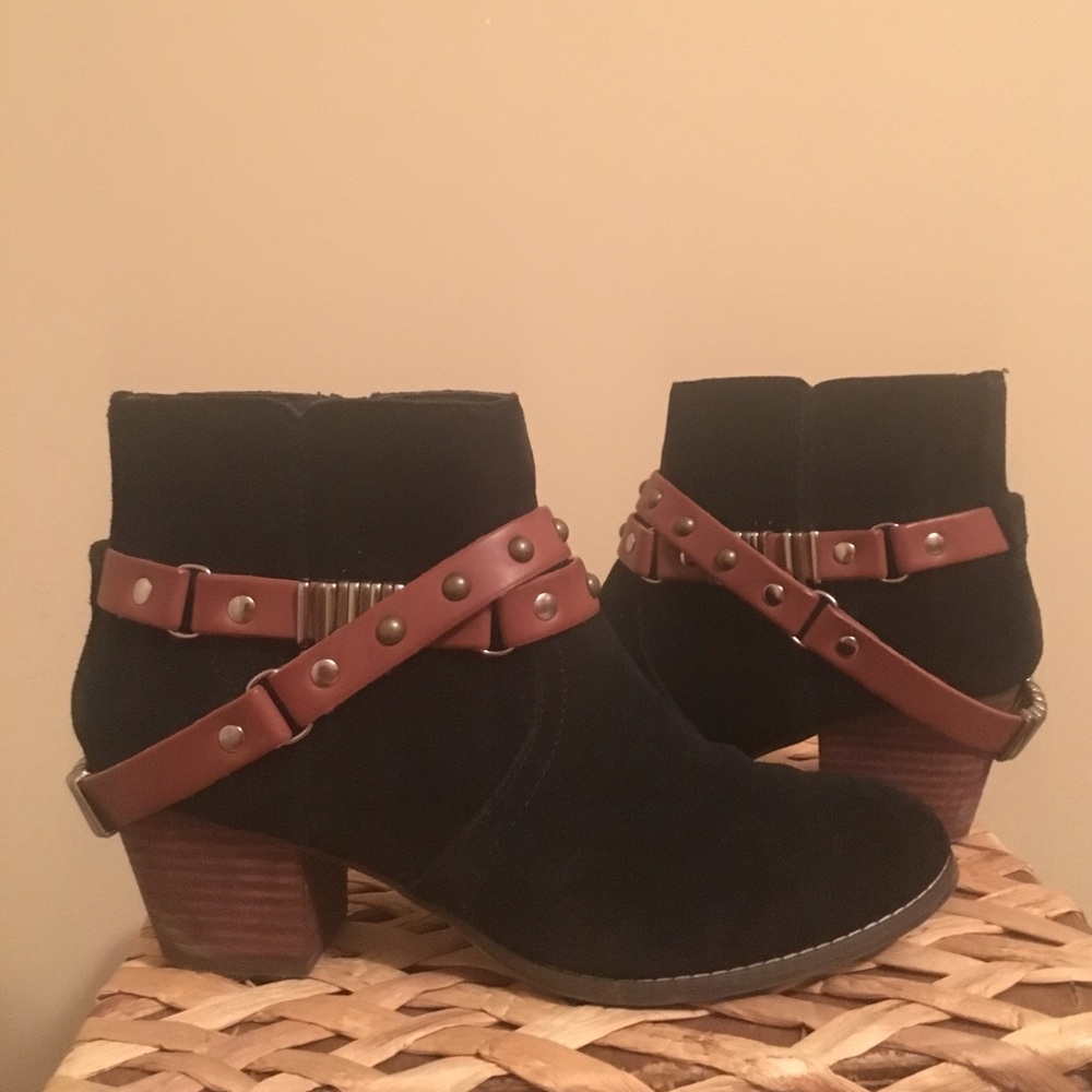 Dolce Vita ankle boots