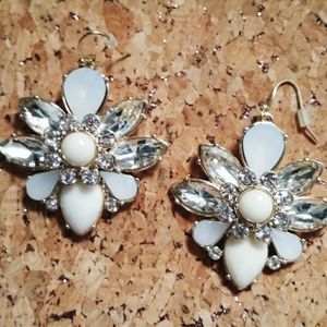 LIKE NEW gold and white sparkler earrings