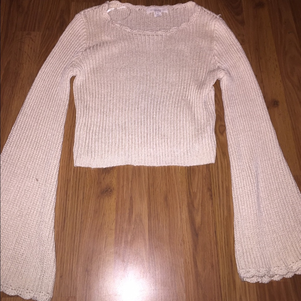 Crop sweater