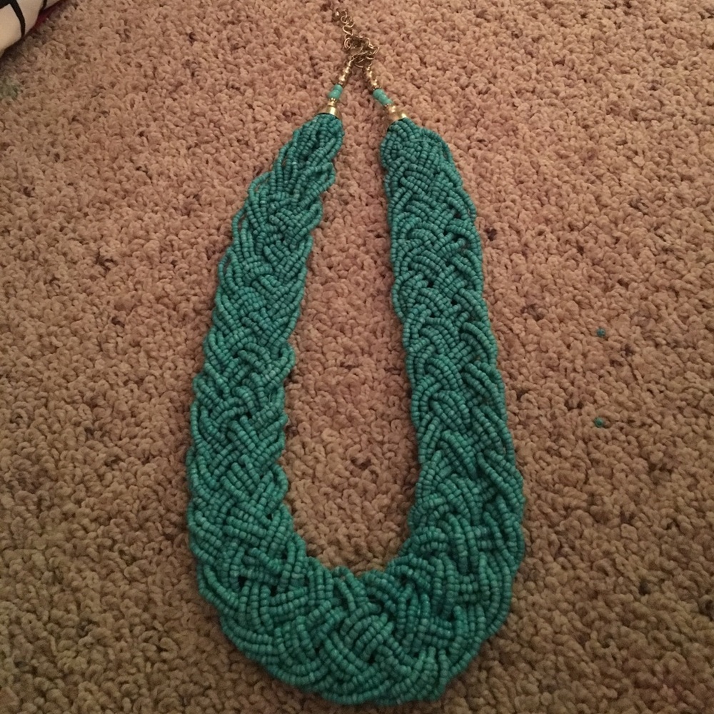 LAST CHANCE: Forever 21 turquoise necklace
