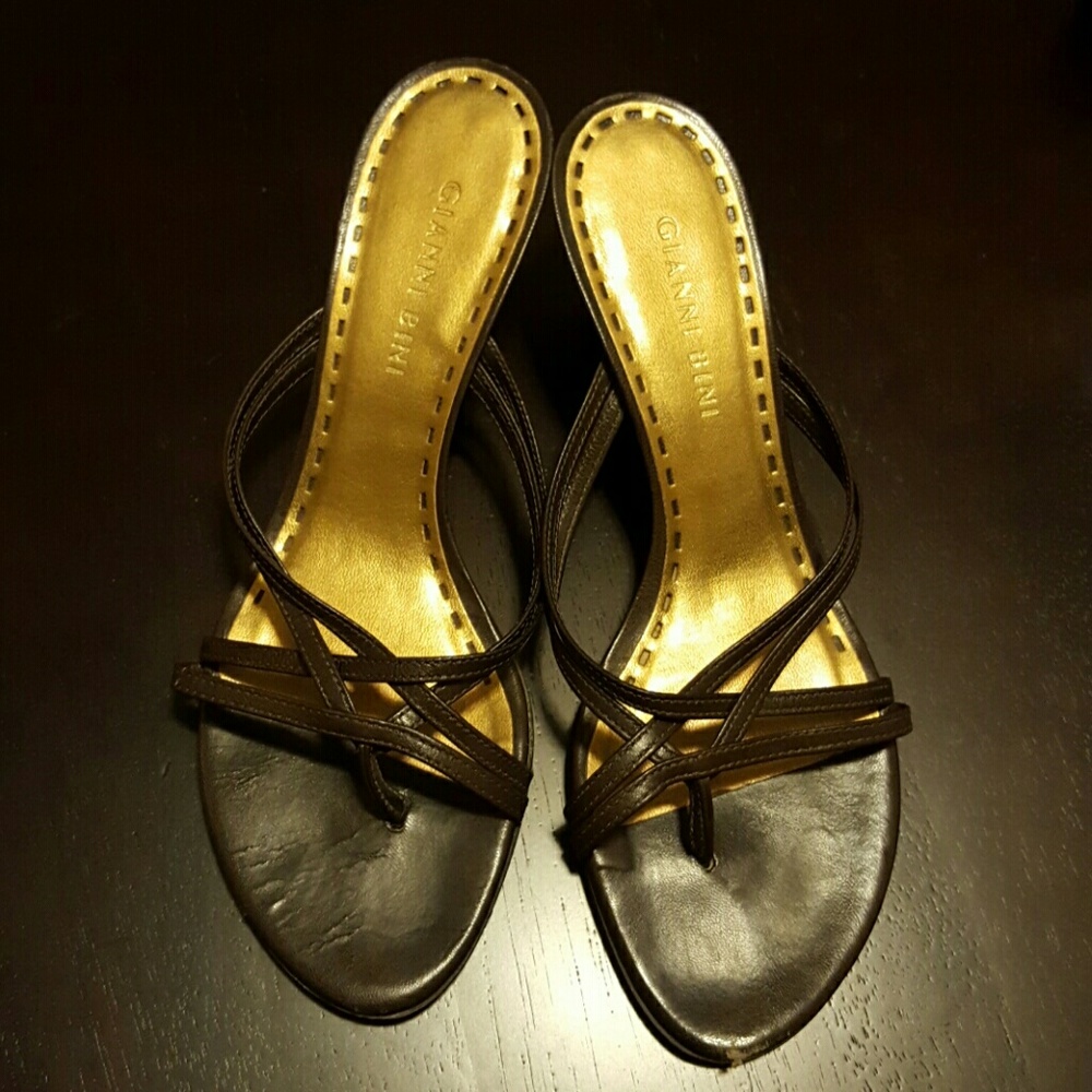 Brown Heels - Size 6.5 - Gianni Bini