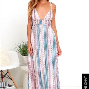 Lulu's Maxin' Relaxin' Maxi dress NWOT