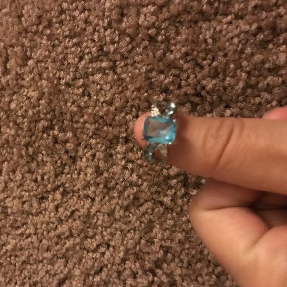 Ring - Picture 2 of 2