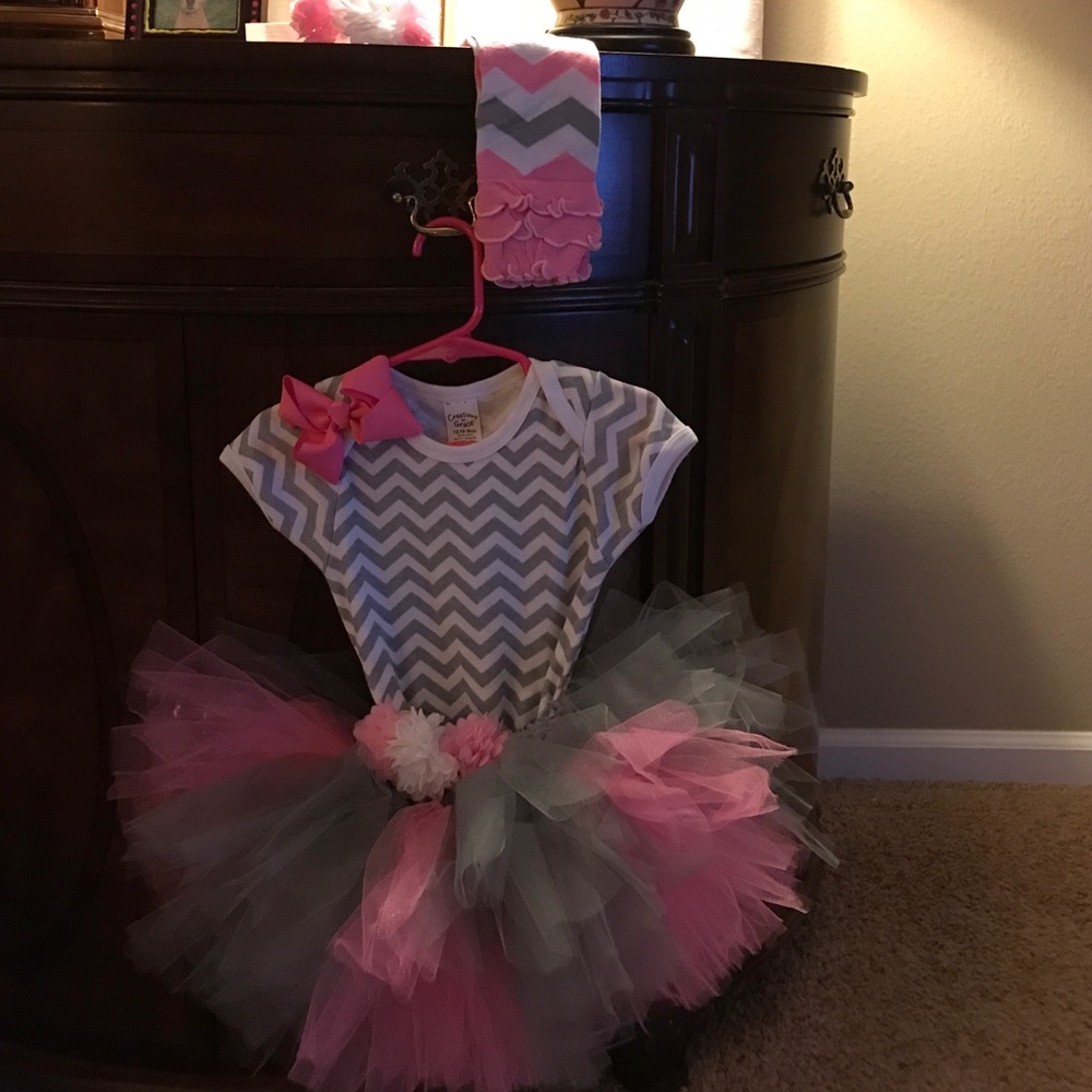 Tutu Outfit w/matching leg warmers & headpiece