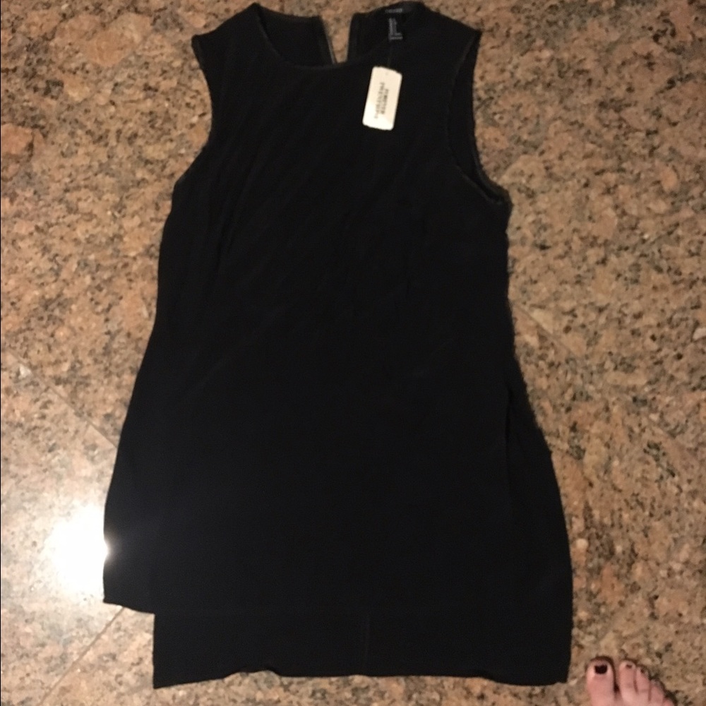FOREVER 21 Never been worn chiffon split shirt