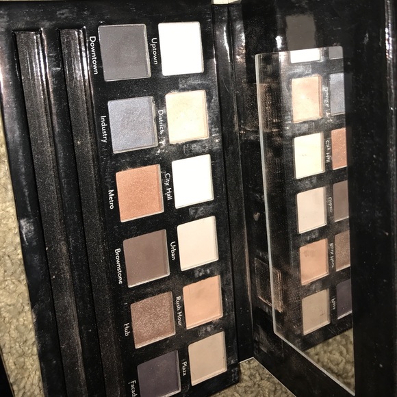 Makeup - Picture 4 of 7