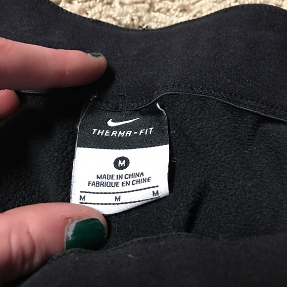 Nike sweatpants - Picture 3 of 3