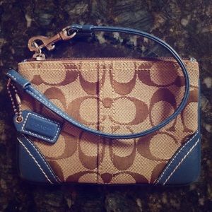 Classic Coach Signature Wristlet