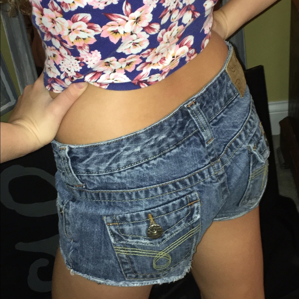 Roxy shorts